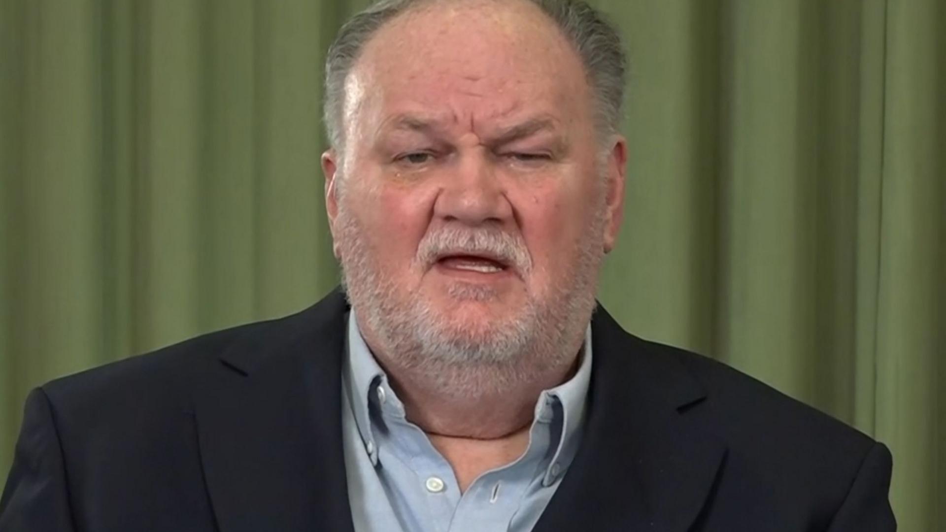Philippine police obtain warrant to search Thomas Markle's devices